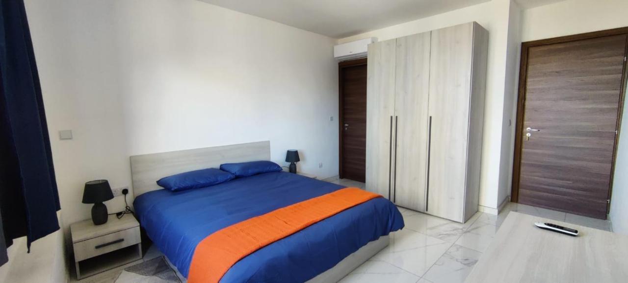 Blu-M Central Qormi Dış mekan fotoğraf