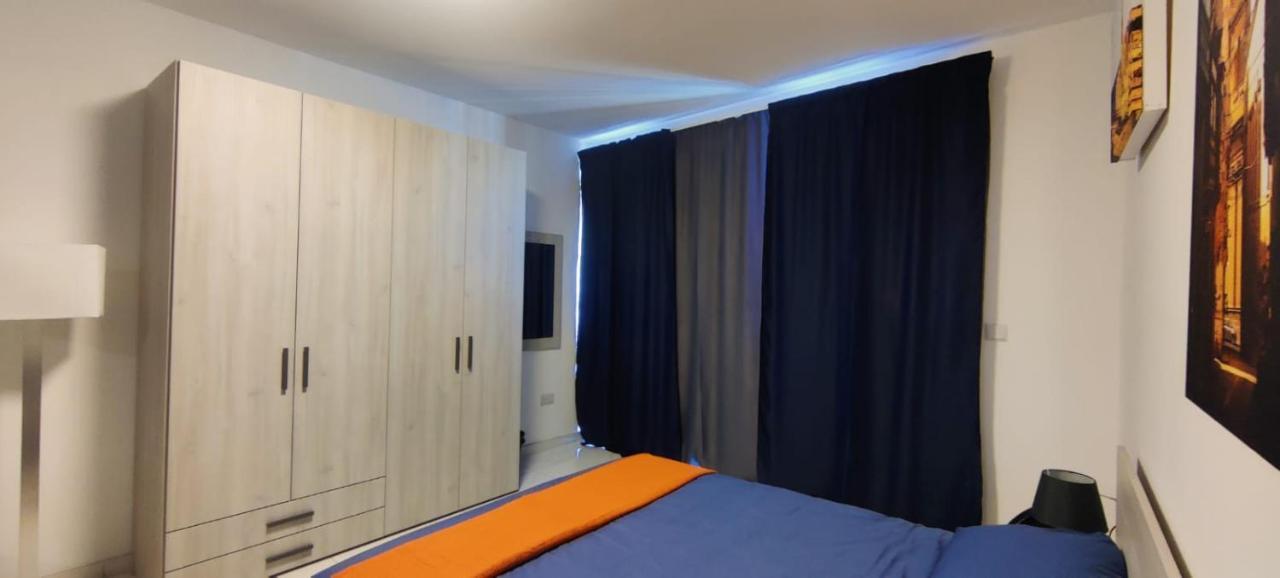 Blu-M Central Qormi Dış mekan fotoğraf