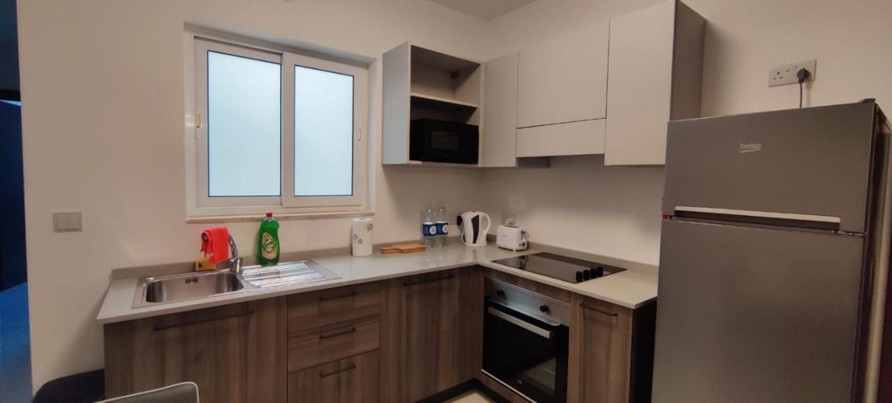 Blu-M Central Qormi Dış mekan fotoğraf