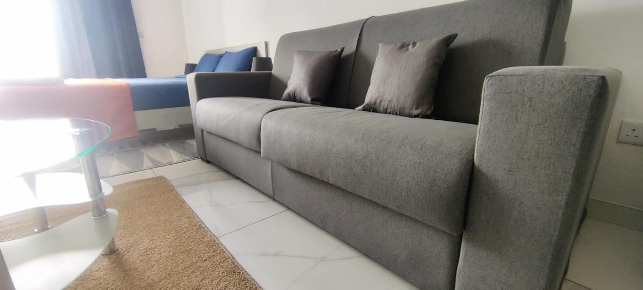 Blu-M Central Qormi Dış mekan fotoğraf