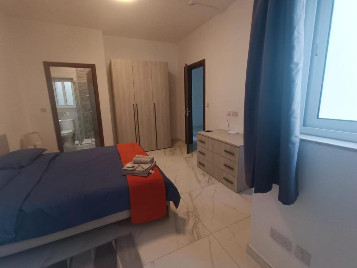 Blu-M Central Qormi Dış mekan fotoğraf